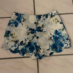 Love Tree Floral Shorts